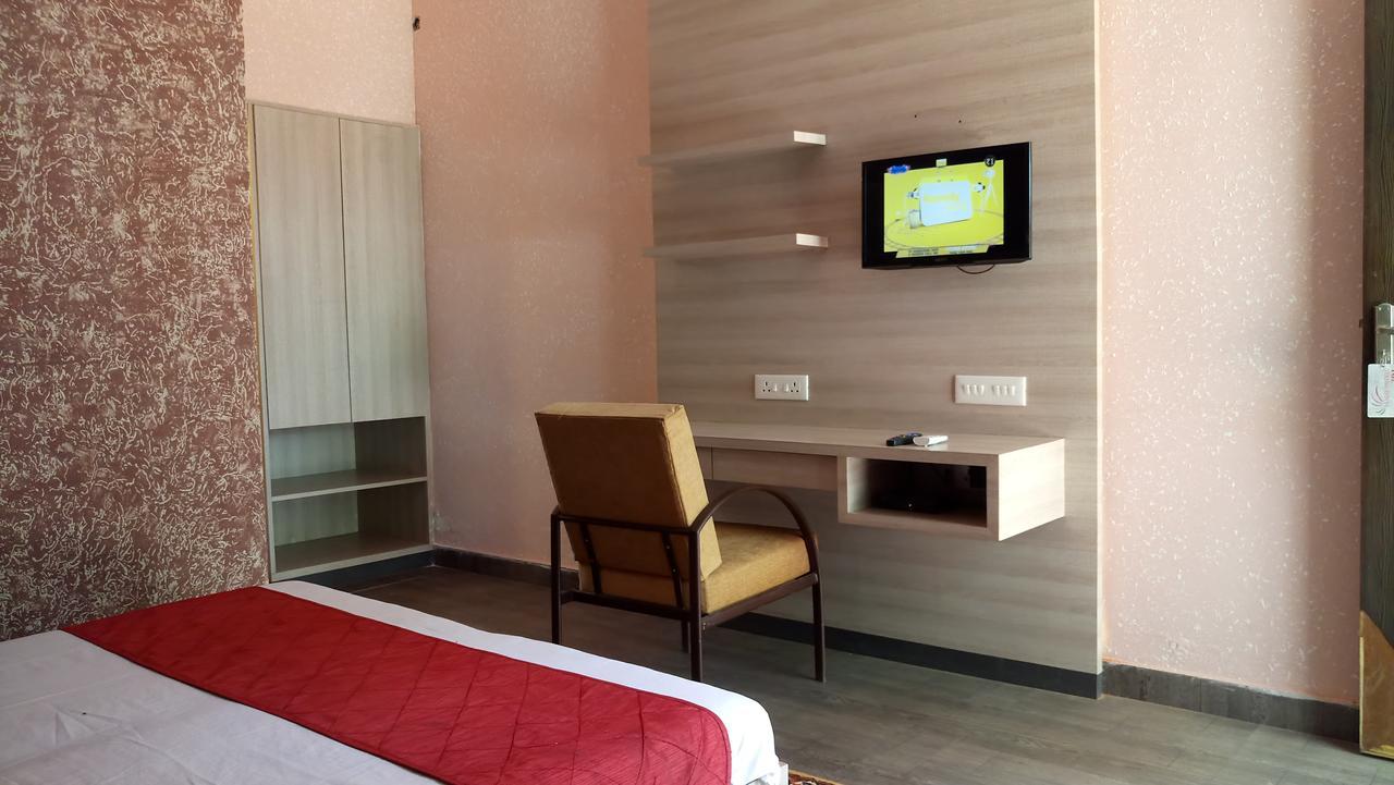 Sanjay Motels I Pvt Ltd Pura Raghunath Экстерьер фото